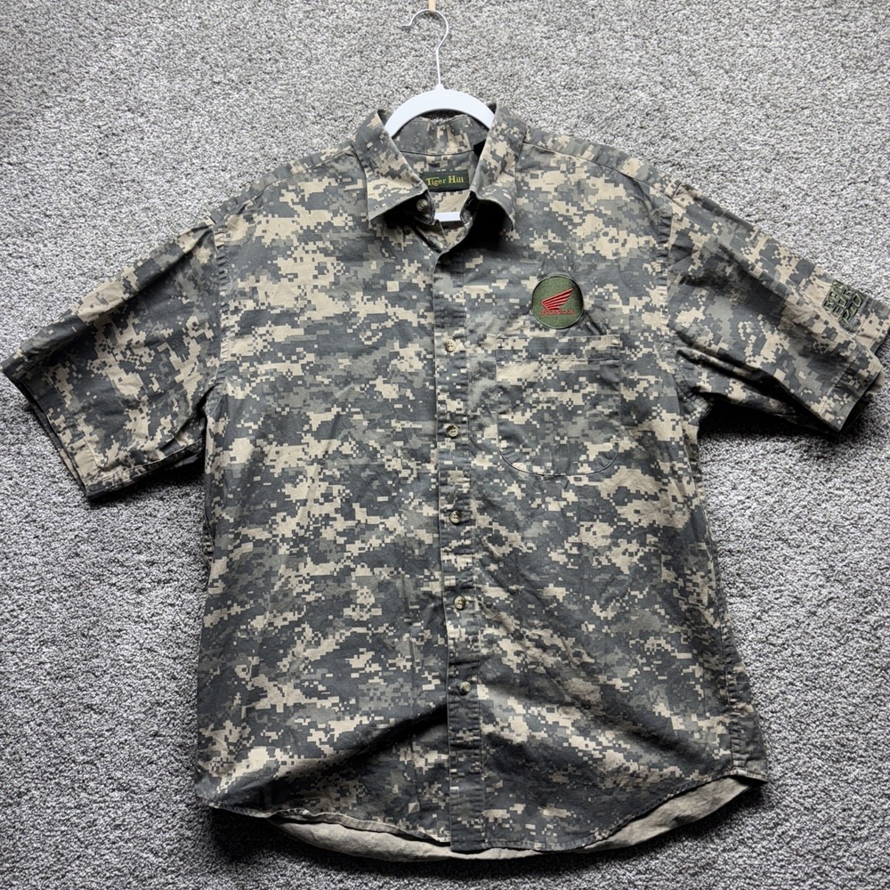Tiger‎ Hill UCP HONDA Logo Digital Camo Shirt Mens L Button-Down Short Sleeve
